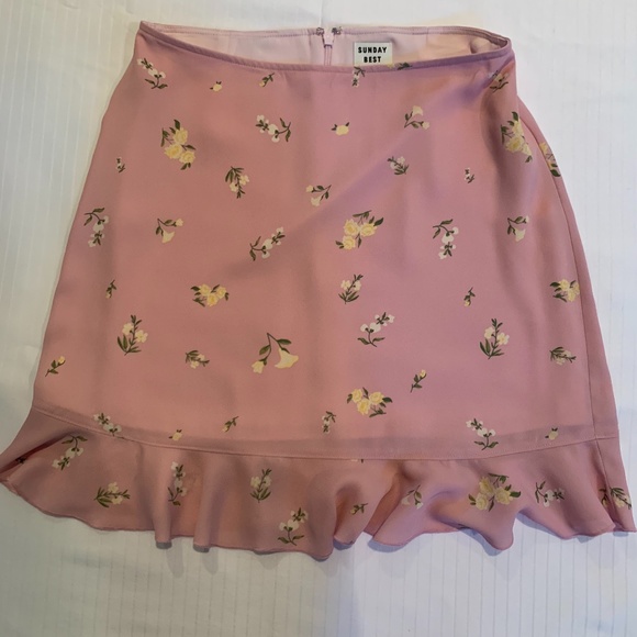 Aritzia - Sunday best - Picture 9 of 10